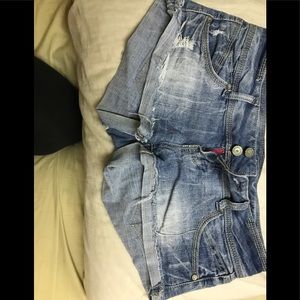 Almost Famous short shorts